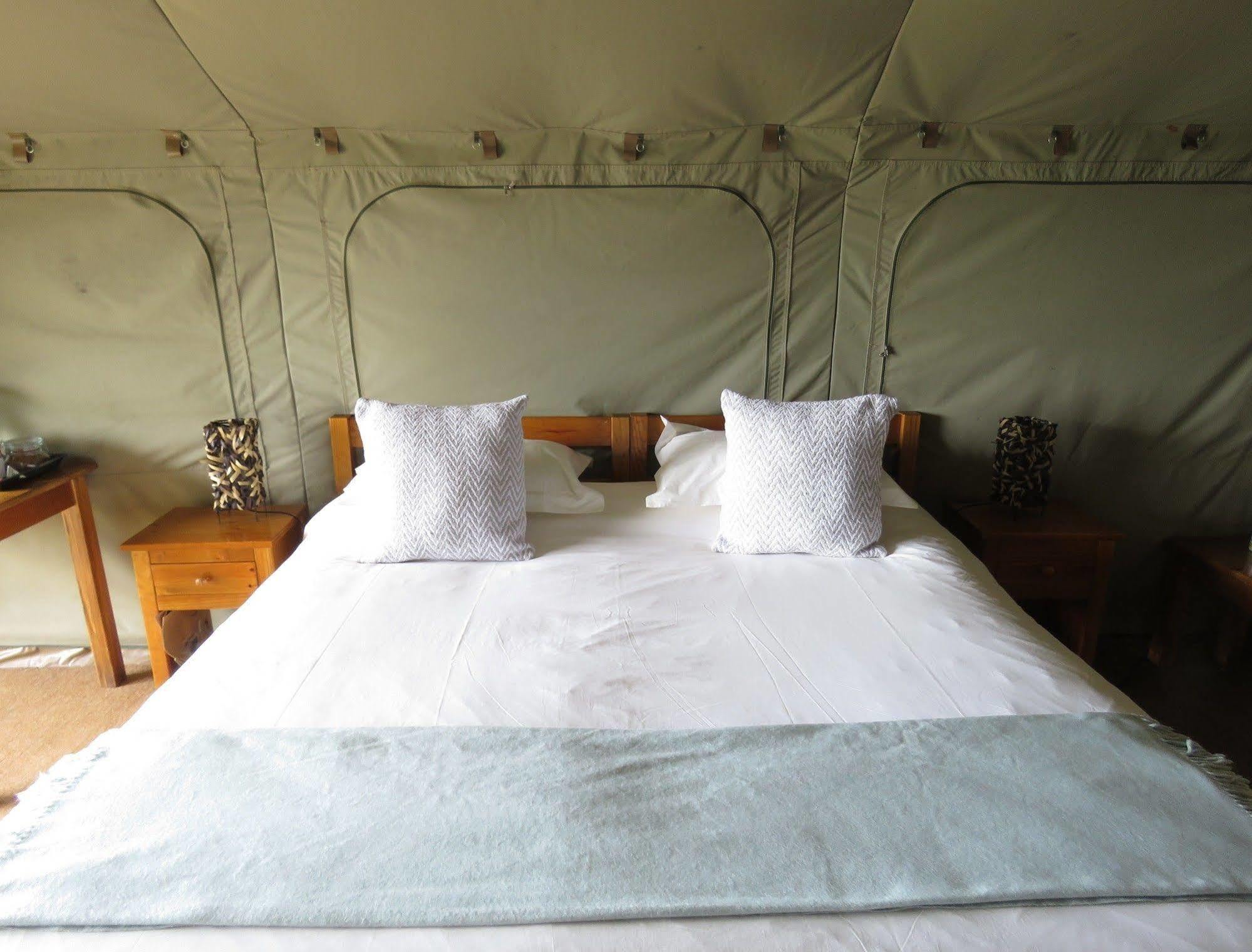 Woodbury Tented Camp - Amakhala Game Reserve Eksteriør billede