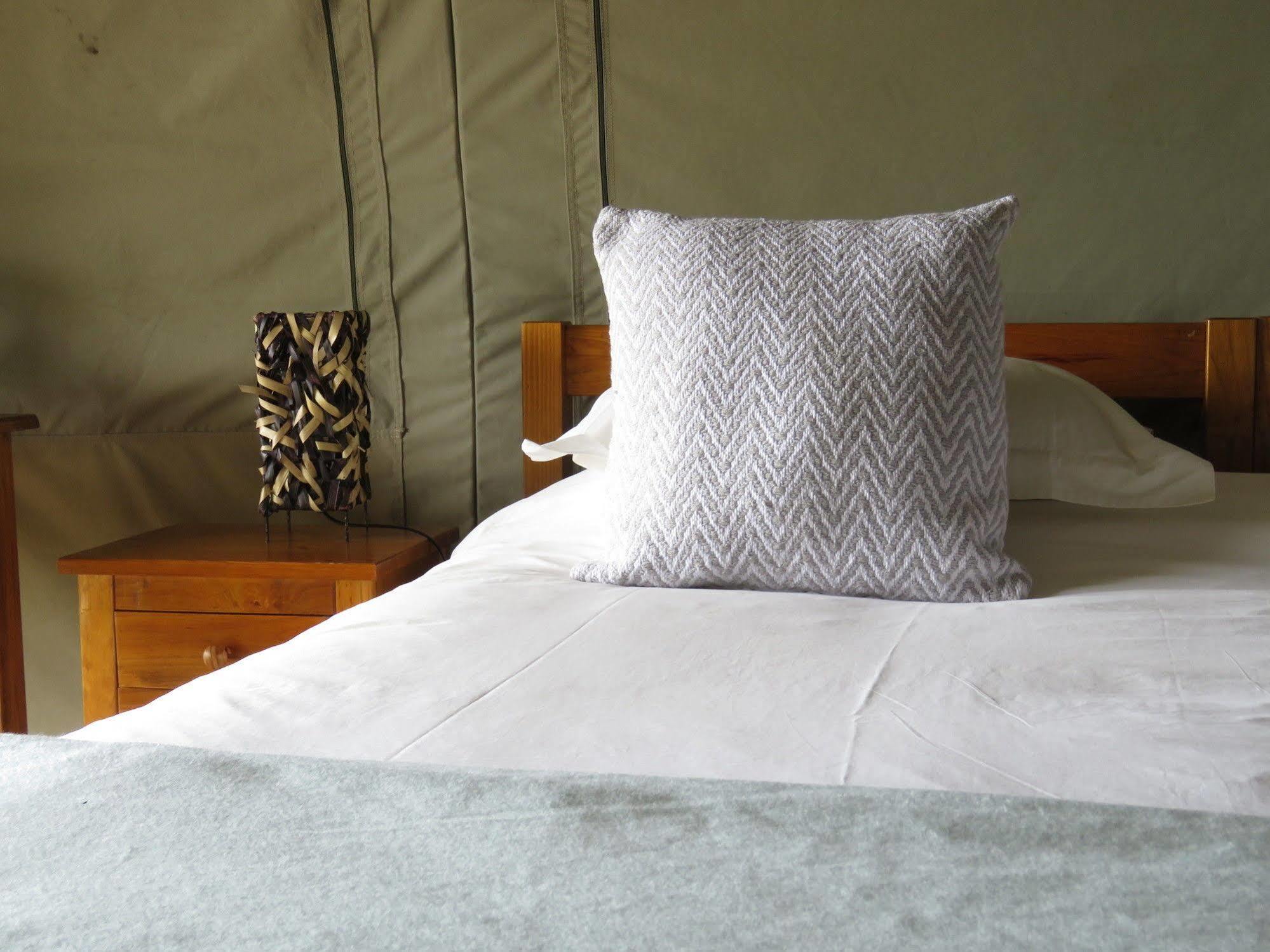 Woodbury Tented Camp - Amakhala Game Reserve Eksteriør billede
